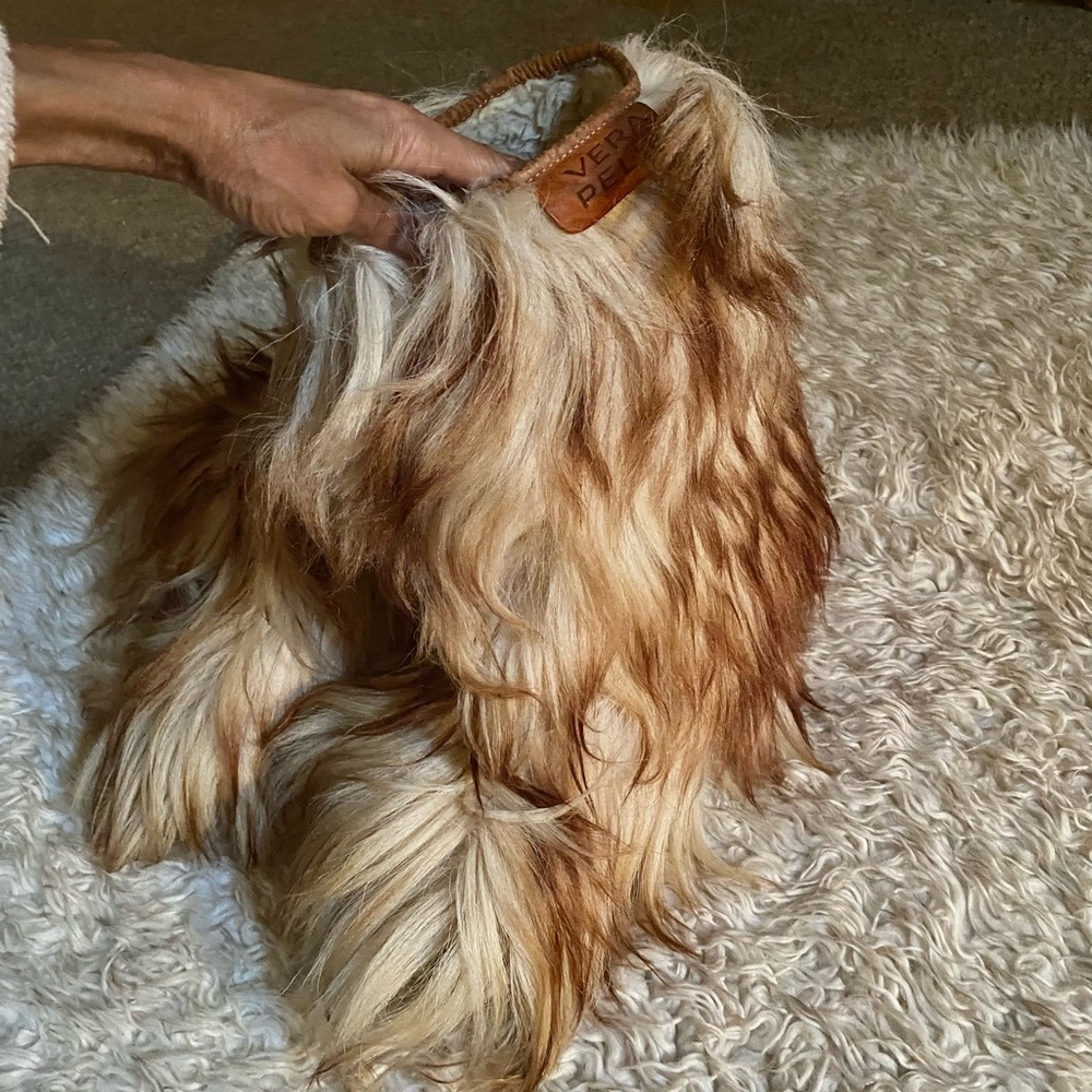Vera Pelle goat fur vintage skywalk yeti boots 10.5 11 apres ski long hair